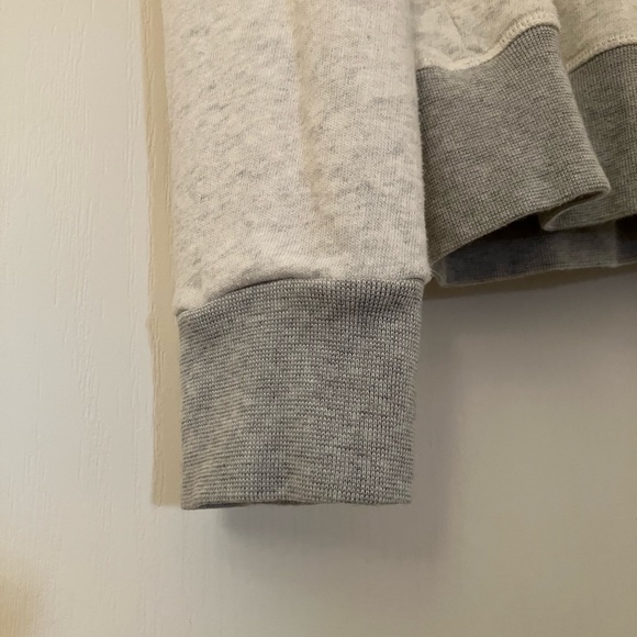 19 4t Sweatshirt - Picture 5 of 5